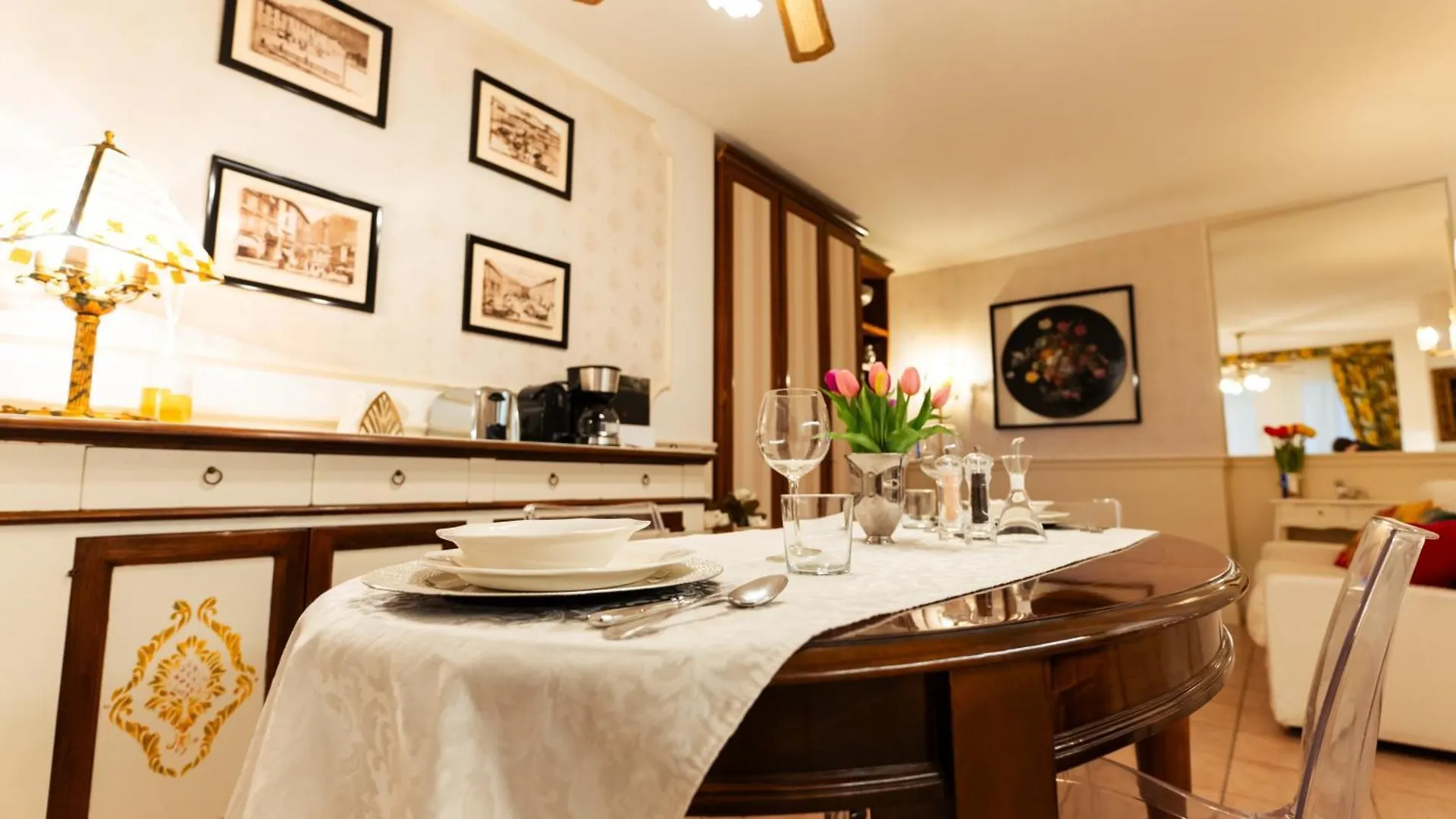 New Cozy Apartment - City Centre 莱科 意大利