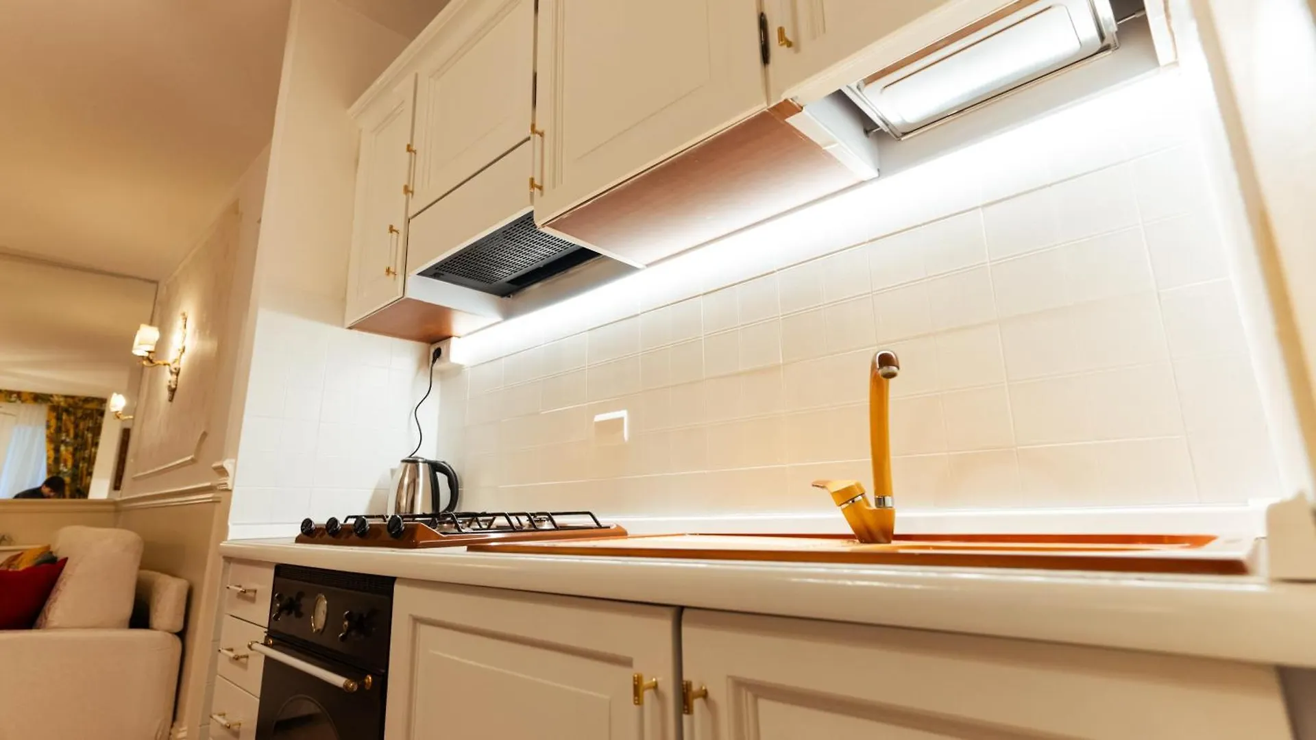 New Cozy Apartment - City Centre 莱科 0*,  意大利